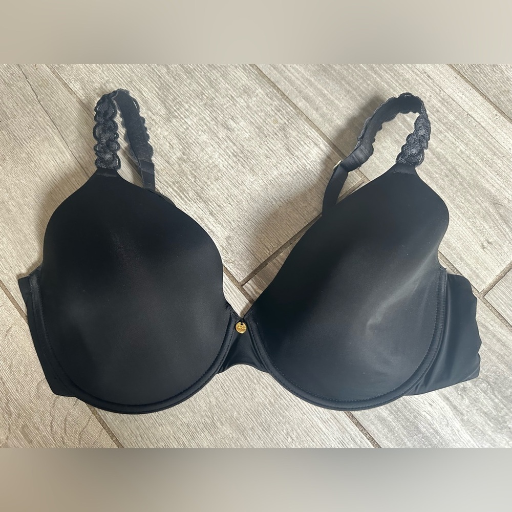 Elegant Black Bra